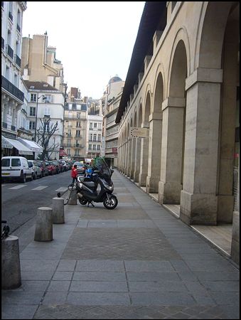 P1870963