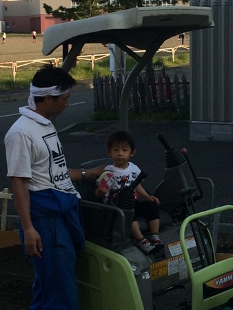 ゆいととユンボ