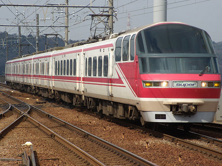 1000系通過@本宿