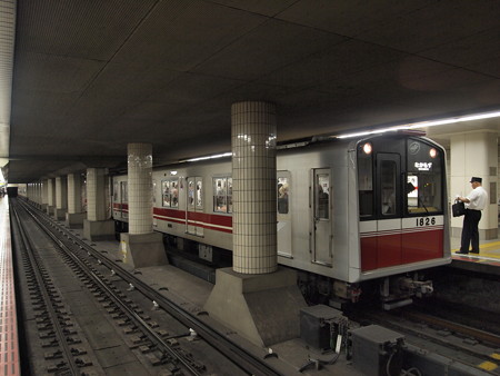 大阪市営地下鉄10系 御堂筋線天王寺駅