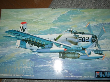 フジミ 1／72 A-1Hスカイレイダーを作るよ | プラモ作成