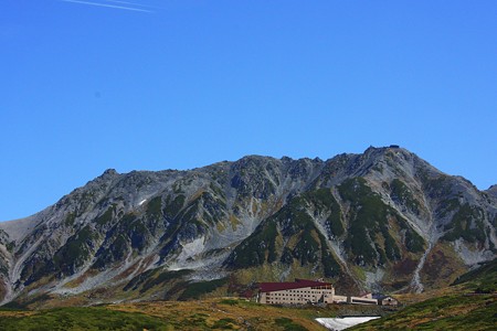 室堂平　立山主峰