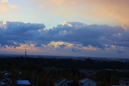 今日の夕焼けと雲