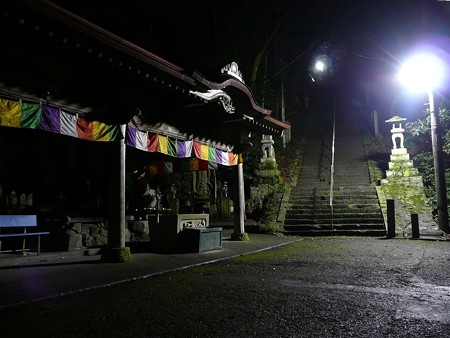 切幡寺参道