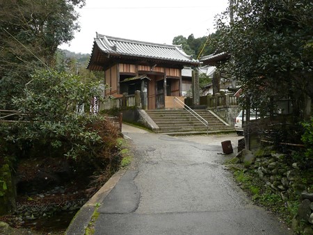 藤井寺の山門