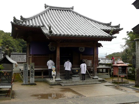 藤井寺の大師堂