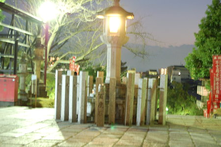 滝山寺 054