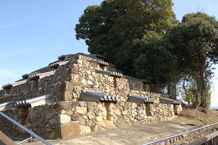 奈良 頭塔