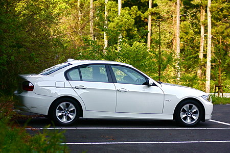 320i-3 AS