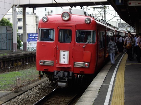 7701F 太田川行に入る