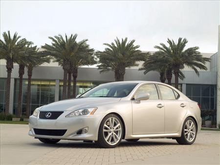 Lexus-IS