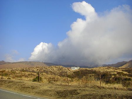 登山道から中岳
