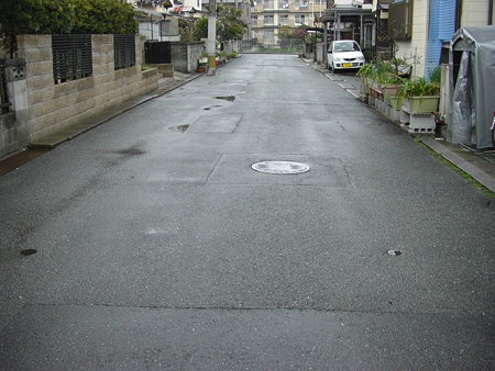 路面濡れてる