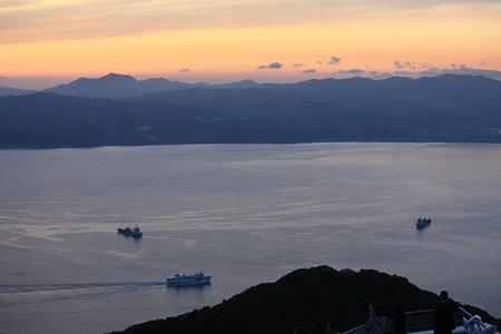 夕焼けの函館湾