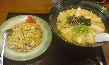 らうめん田嶋 焼豚らうめんチャーハンセット
