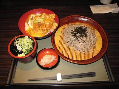 かつ丼定食