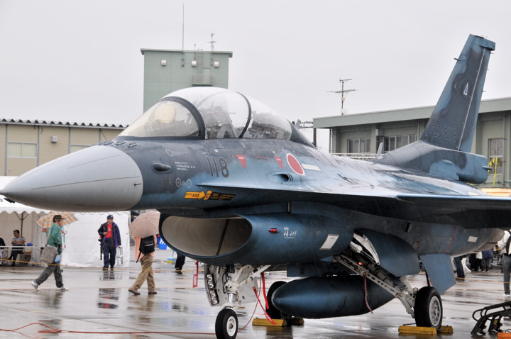F-2 国産です！