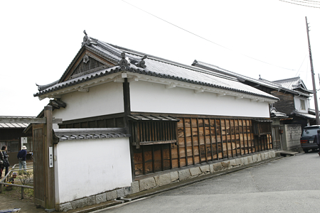 近藤源八宅跡長屋門 - 1
