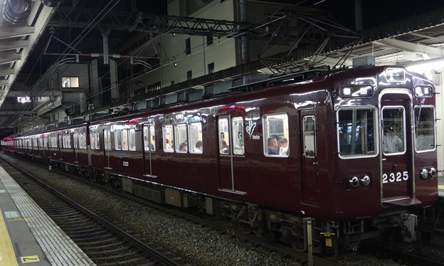 阪急電鉄2300系(2325編成) 京都線普通列車